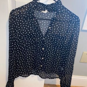 Aeropostale bottom down long sleeve